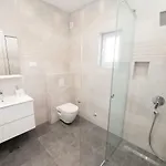 Jukic * Zára